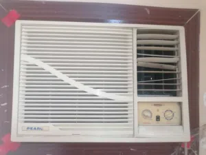 مكيف pearl بحالة ممتازة - 2 طن