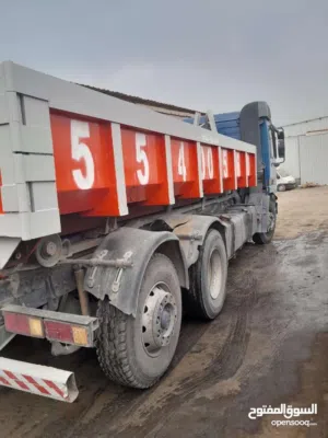 تأجير حاويات