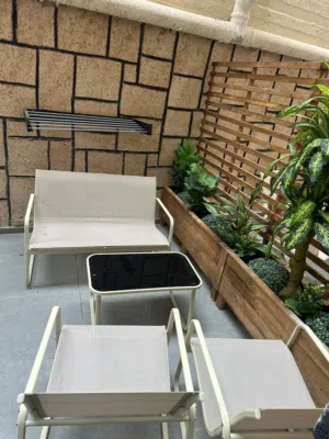 متوفر استوديو جديده  سكن اولي لشباب للايجار الشعري قرب وزارة الماليه للايجار الشهري باسعار مناسبه