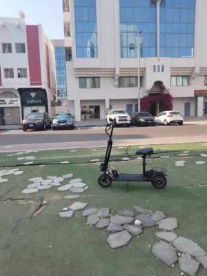 اسكوتر كهربائي للبيع قابل للتفاوض