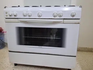 Ariston make cooking Range