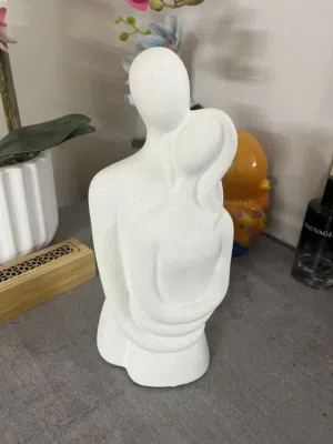 Statue of a couple
