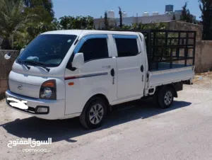 هونداي بورتر ديزل  موديل 2018  مرخص سنة  قير اتوماتيك