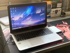 لابتوب اسوس مستعمل نضيف ولا جرح