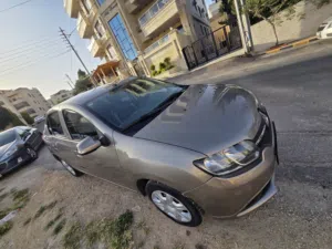 رينو لوجان 2016 اوتوماتيك renault logan للبيع المستعجل وارد الشركة بسعر مغري جدا شبه نهائي.