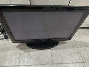 WANSA تلفاز إصدار قديم ووزنه ثقيل