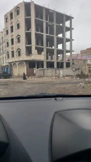 655 m2 4 Bedrooms Townhouse for Sale in Sana'a Asbahi