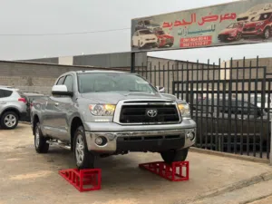 TOYOTA TUNDRA 2013 ماشيه 111 الف دفع رباعي محرك 57