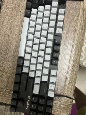 كيبورد جيمنج سويتش ازرق