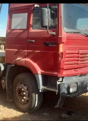 سطحه رينو موديل 96 في عطبرة