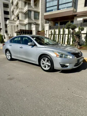 Nissan Altima SV 2015 وارد الوكالة للبيع