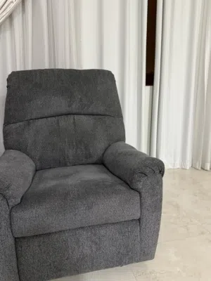 Nerviano Manual Recliner