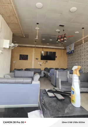 150 m2 . Agent4
