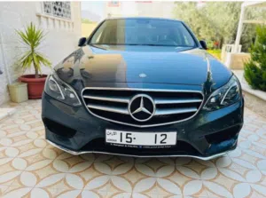 مرسيدس بنز الفئة E E 200 موديل 2016 بترولي لون بترولي مع مواصفات أمريكية