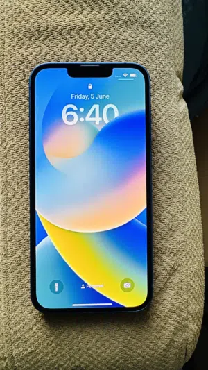 iPhone 13 128GB clean condition