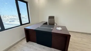 Office Furniture . Used0