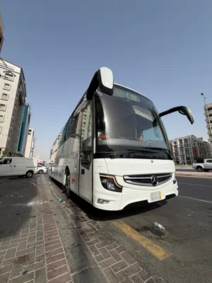 باصات او حافلات الملكية للايجار داخل المملكة