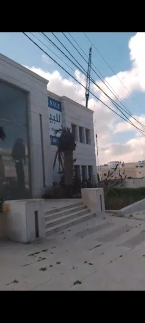 ارض للبيع خلف تاج مول المساحه 620 متر وعليها فيلا