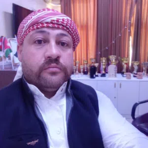 أبو حاتم 