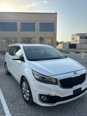 Kia carnival 2016 gcc perfect condition