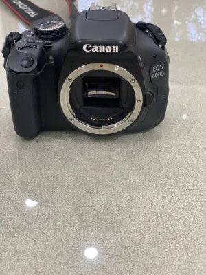 كاميرا 600D