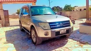 ميتسوبيشي باجيرو 2008 مستعملة بحالة ممتازة مع مواصفات يابانية وميزات حديثة اعلى صنف فل الفل
