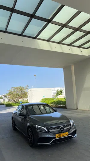 مرسيدس c 300 class موديل 2018