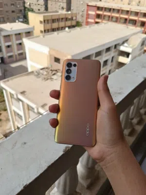 اوبو رينو 5 متاح للبيع او للبدل بايفون