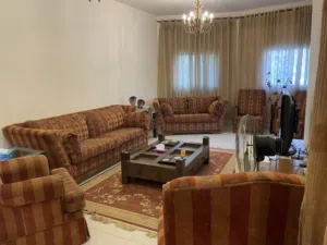 120 m2 2 Bedrooms Apartments for Rent in Zarqa Jabal Tareq