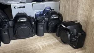للبيع كاميرات وعدسات كانون for sale canon camera & lens