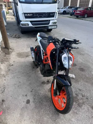 KTM Duke 390