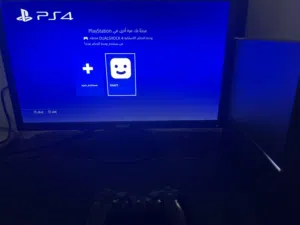 للبيع بلاستيشن 4 مع شاشة ASUS قابل للتفاوض البسيط