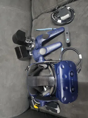 نظاره الواقع الافتراضي المميزة بدقتها والافضل باكسسوارتها والاغلى بين سلسه  htc نظاره في ار vr htc v