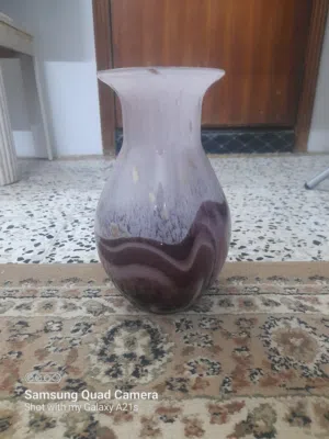 للبيع مزهرية جديدة