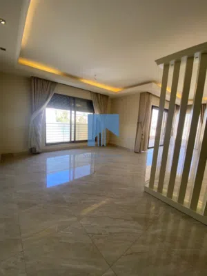 235 m2 4 Bedrooms Apartments for Sale in Amman Deir Ghbar