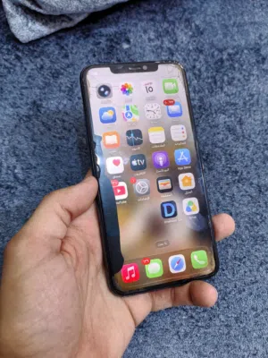 Apple iPhone 11 Pro Max 256 GB in Basra