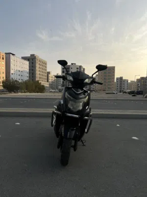 للبيع سكوتر كهربائي سرعته 50 حقيقيه