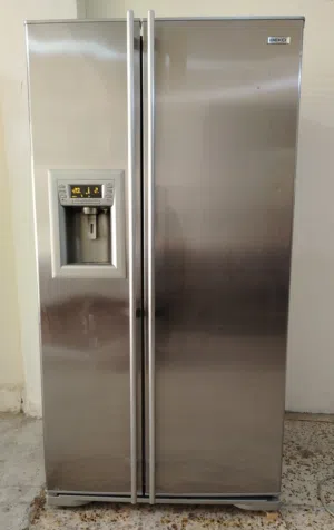 ثلاجة Beko بابين (Side by Side) ستانلس ستيل – سعة 560 لتر بحالة ممتازة ( مستعمله)
