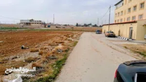 أرض للبيع في منطقة الجيزة في المنطقة الصناعية أرض مستوية تصلح للاستثمار صناعات خفيفة