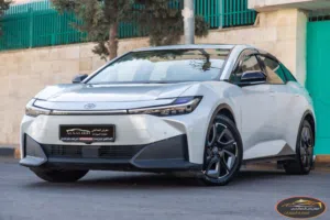Toyota Bz3 2023 ( مستعمل)  السيارة بحالة الوكالة و مميزة بنظافتها