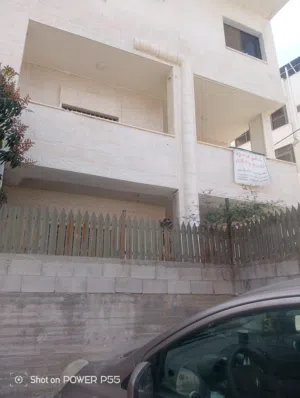 شقة مشطبة جاهزة للسكن في اجمل مناطق طولكرم وبسعر مغررريي!!