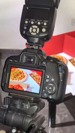 كاميرا كانون 800D canon camera