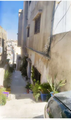 عماره للبيع بسعر حرق