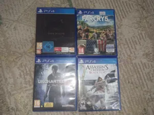 4 العاب playstation 4 كملهم با 10دينار dark souls 2/assassin's Creed black flag/uncharted4/farcry 5