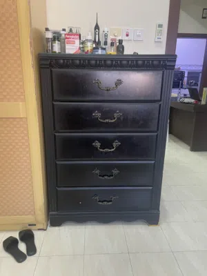 Black Tallboy Dresser with 5 Drawers