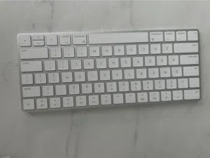 Apple Magic Keyboard 2
