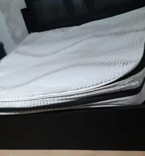 فرشه تخت مجوز بحاله جيده