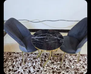 ميز استراحة مع كراسي ثنين