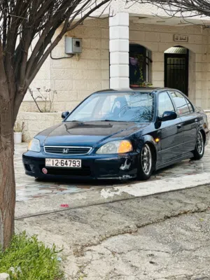 هوندا سفيك موديل 2000