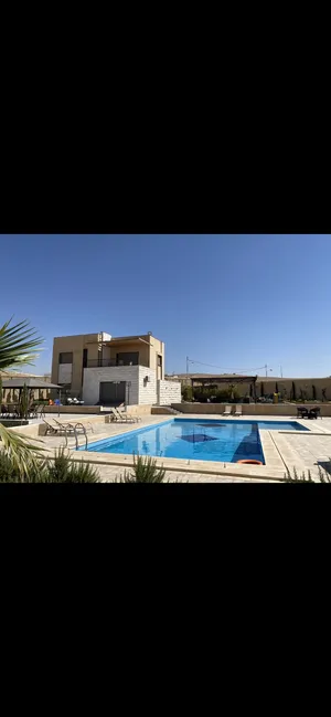 3 Bedrooms Chalet for Rent in Madaba Madaba Center